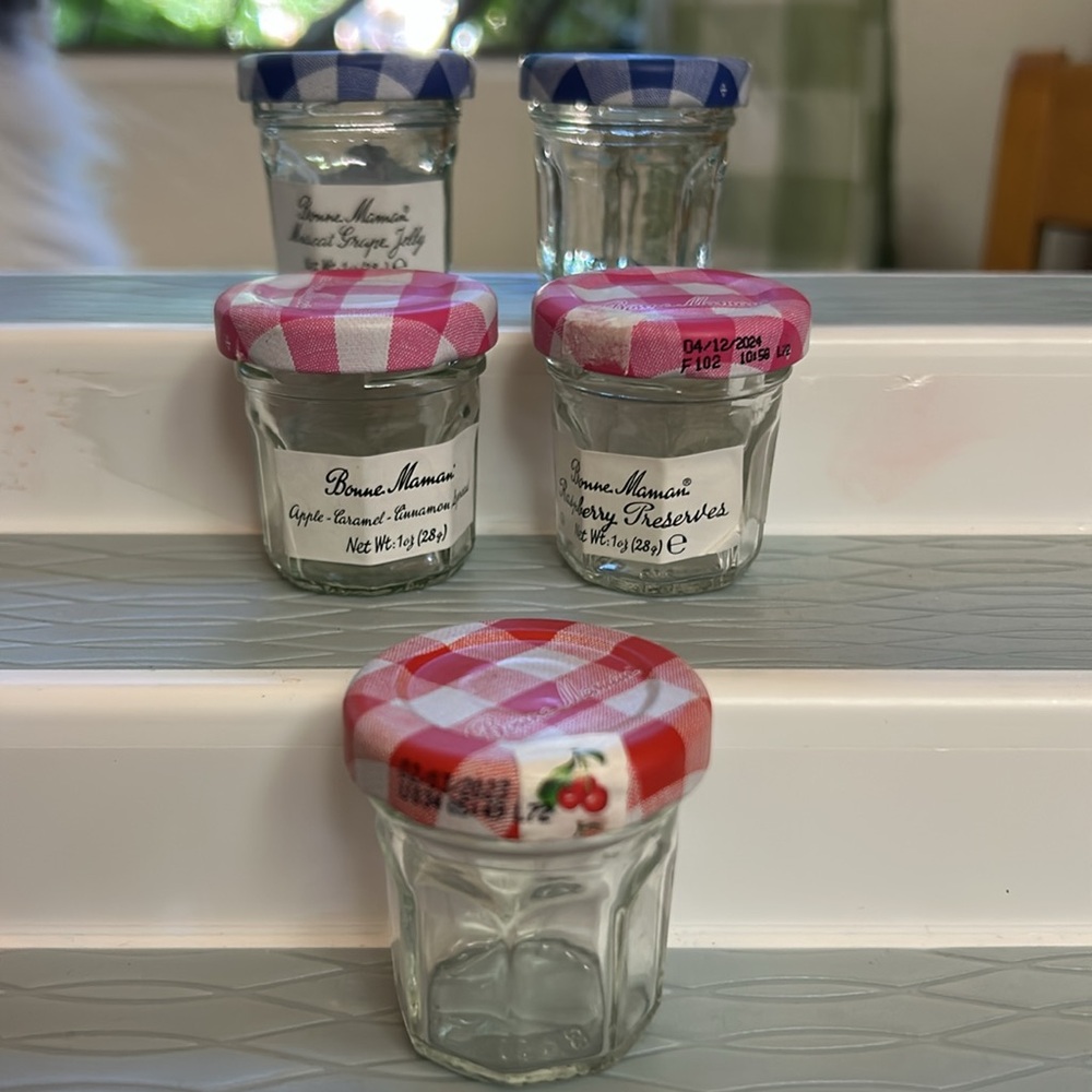 Bonne Maman Bundle of 5 Clear Glass with Assorted Color Gingham Lids Jars 1 Oz - Picture 2 of 9